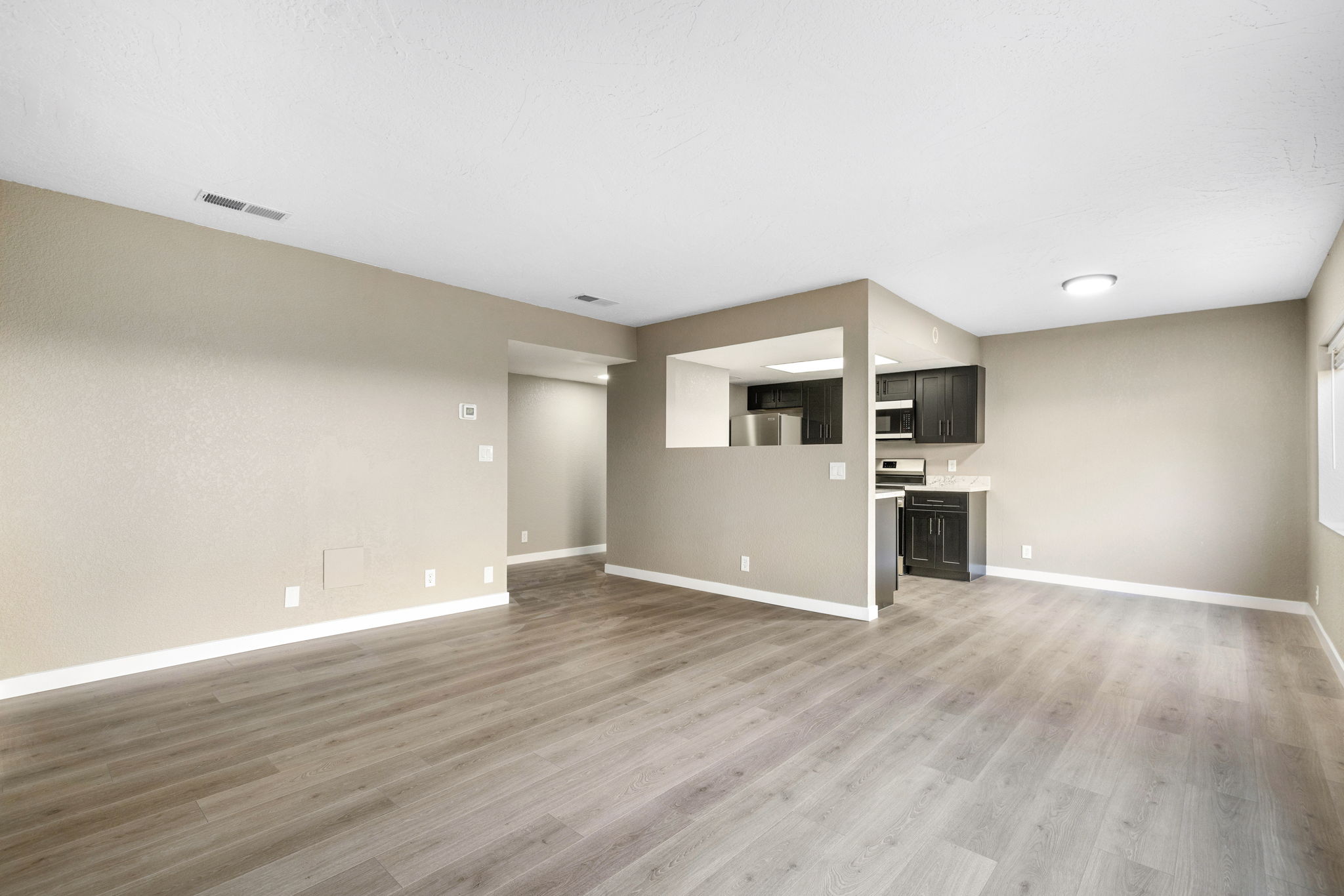4295 Canyon Trail - 3
