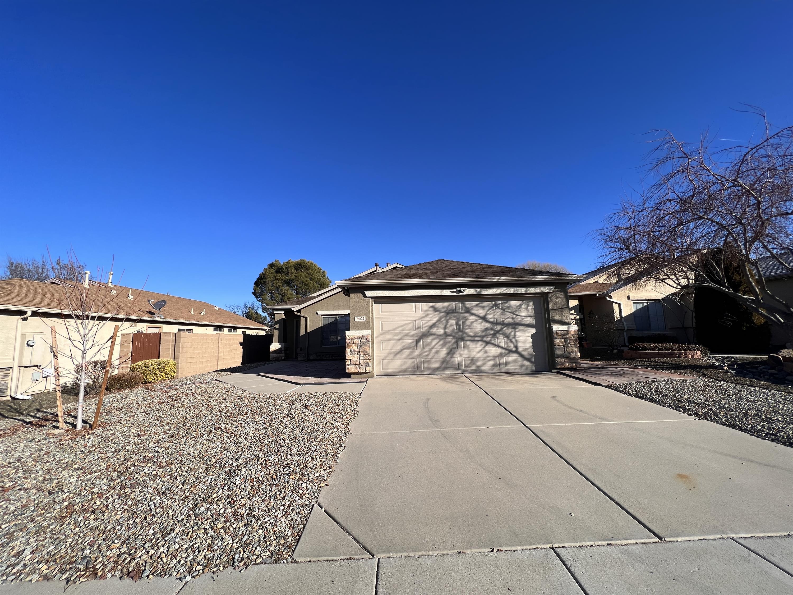 7402 East Plateau Ridge Road