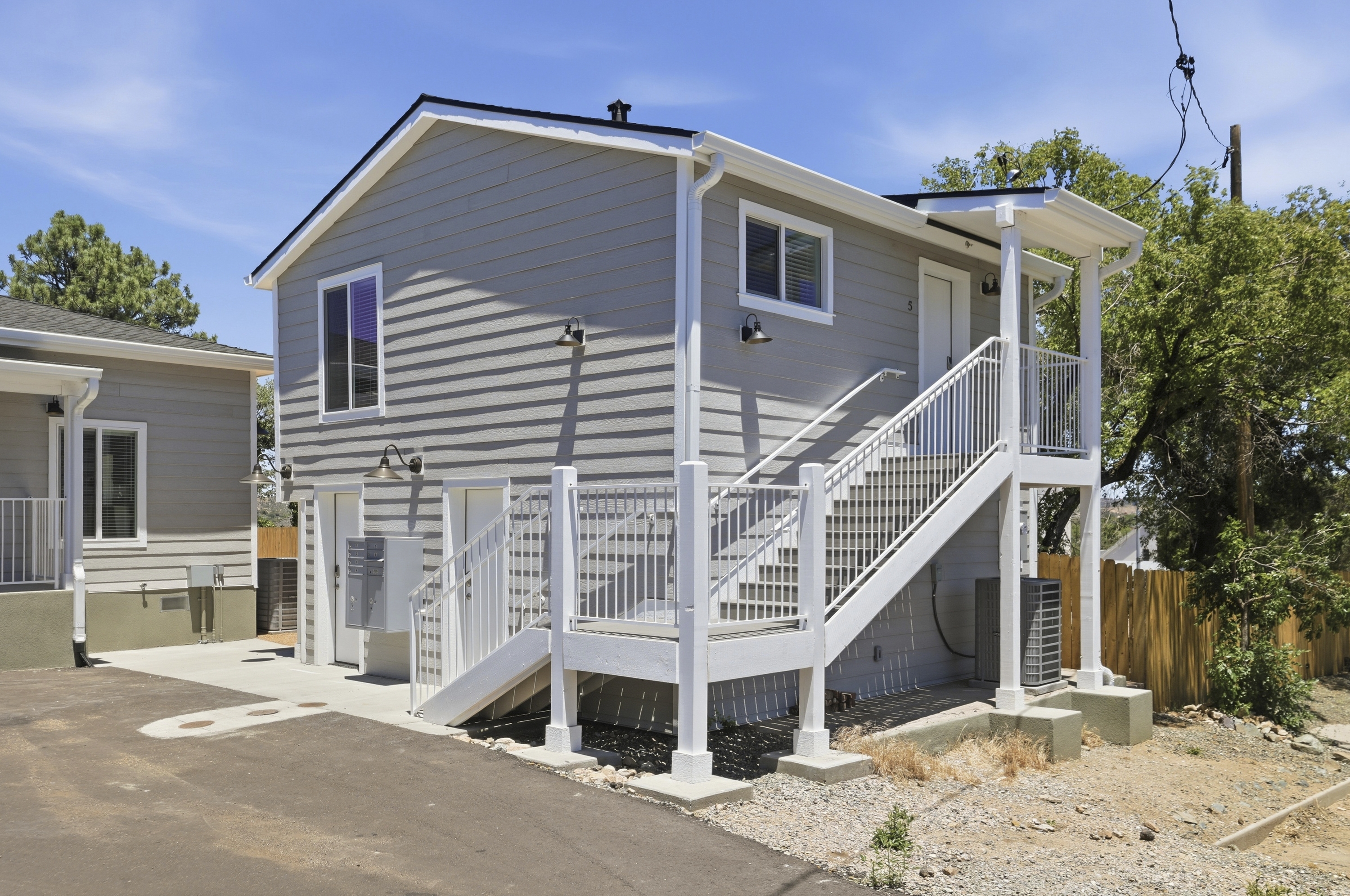 533 West Gurley Street - 5